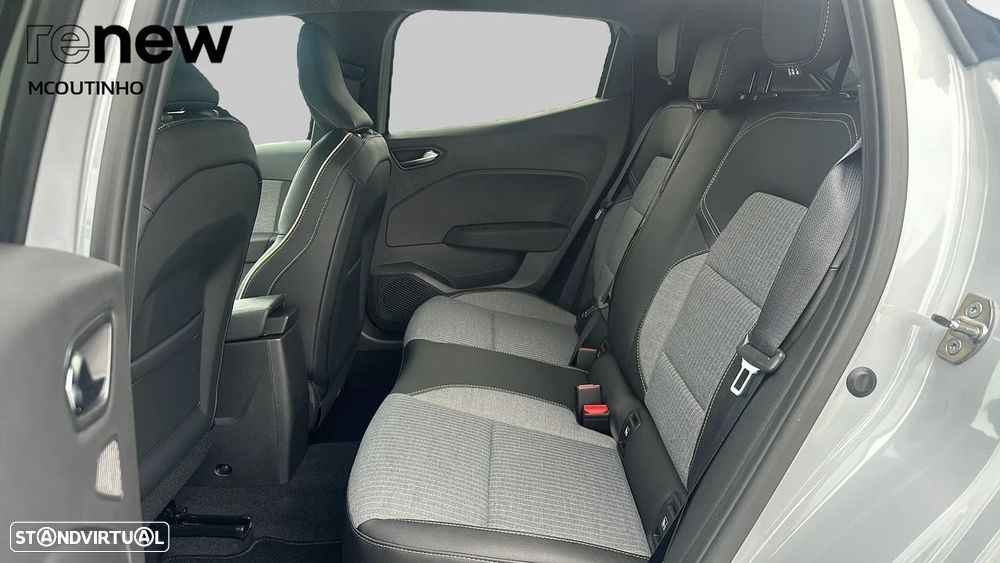 Renault Clio 1.0 TCe Techno Bi-Fuel - 17