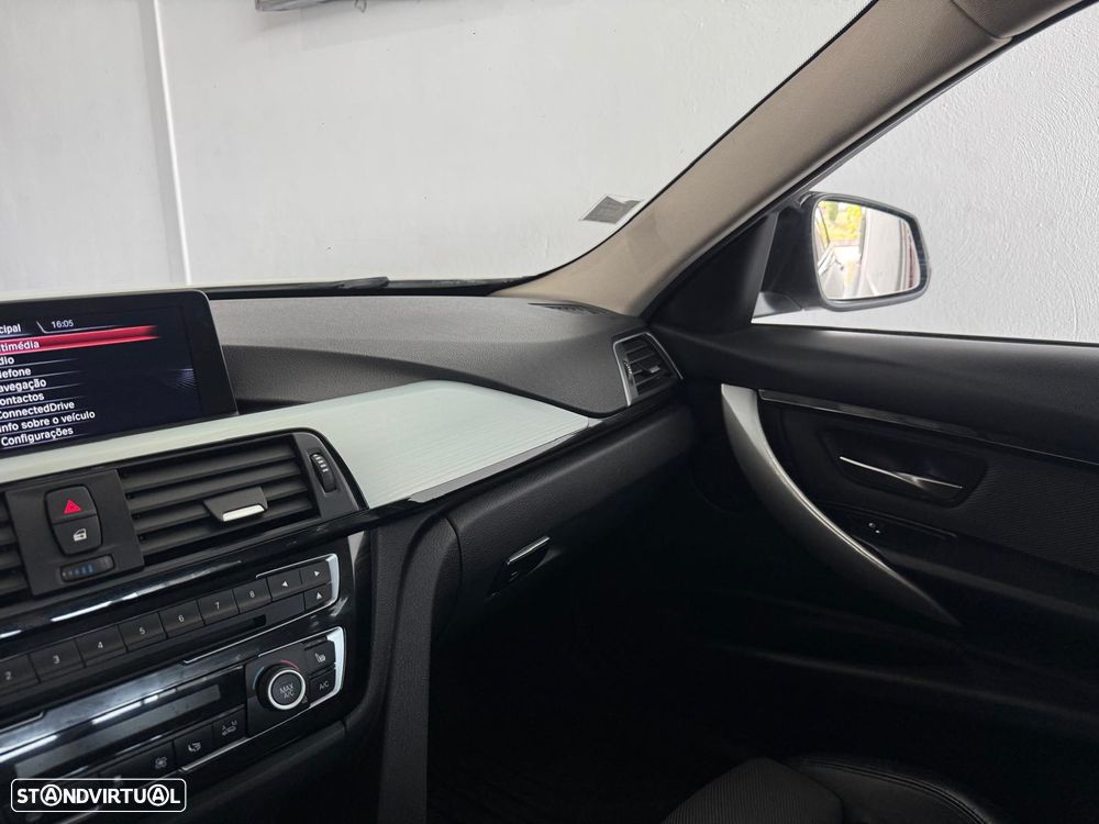 BMW 320 d Pack M Auto - 13
