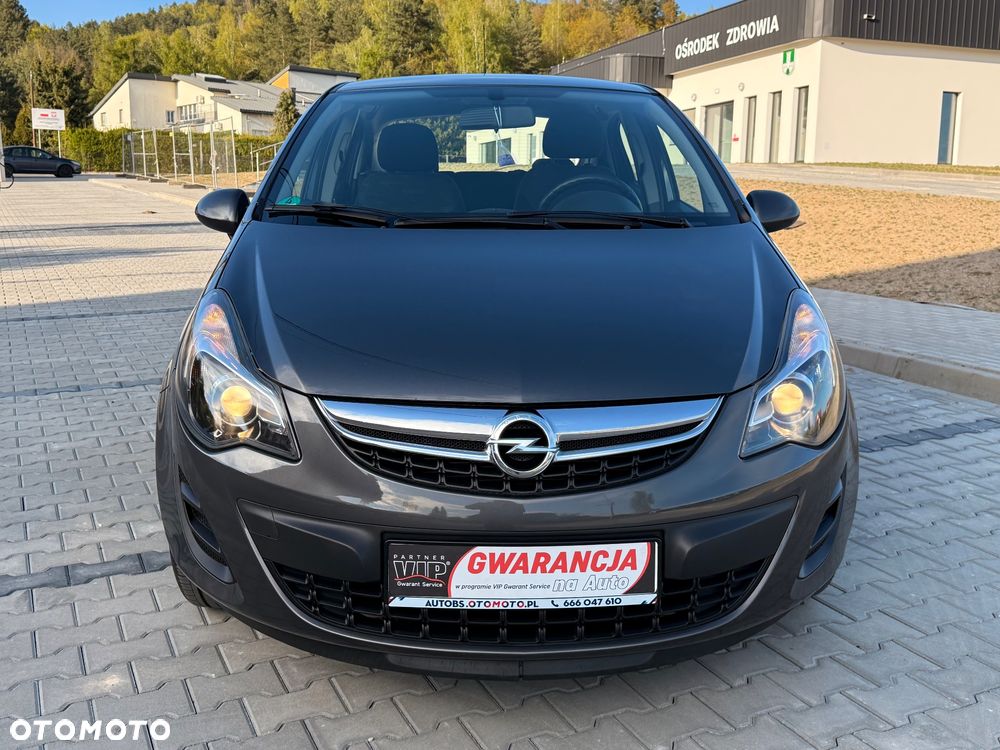 Opel Corsa 1.4 16V Cosmo - 14