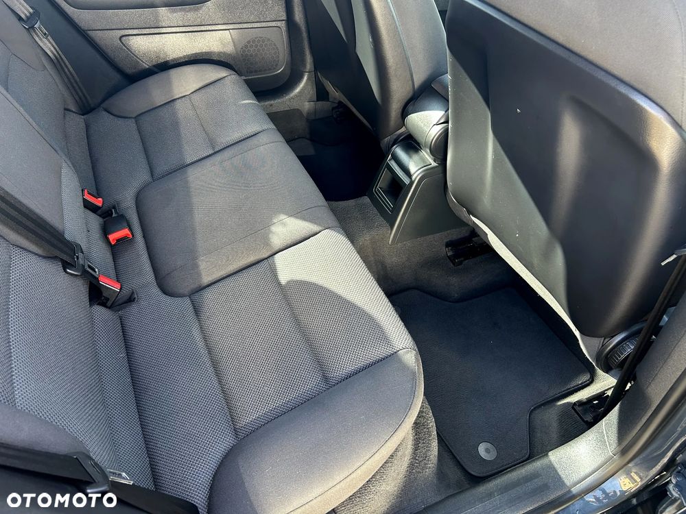 Audi A3 Sportback 1.6 TDI Ambiente - 10