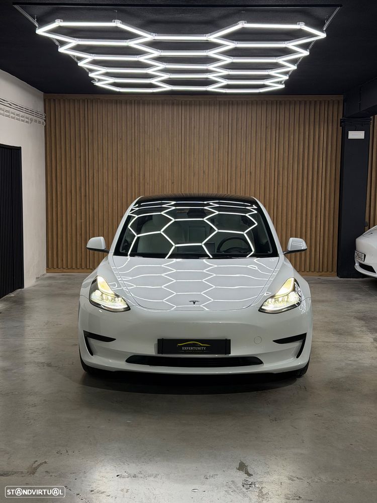 Tesla Model 3 Standard RWD - 2
