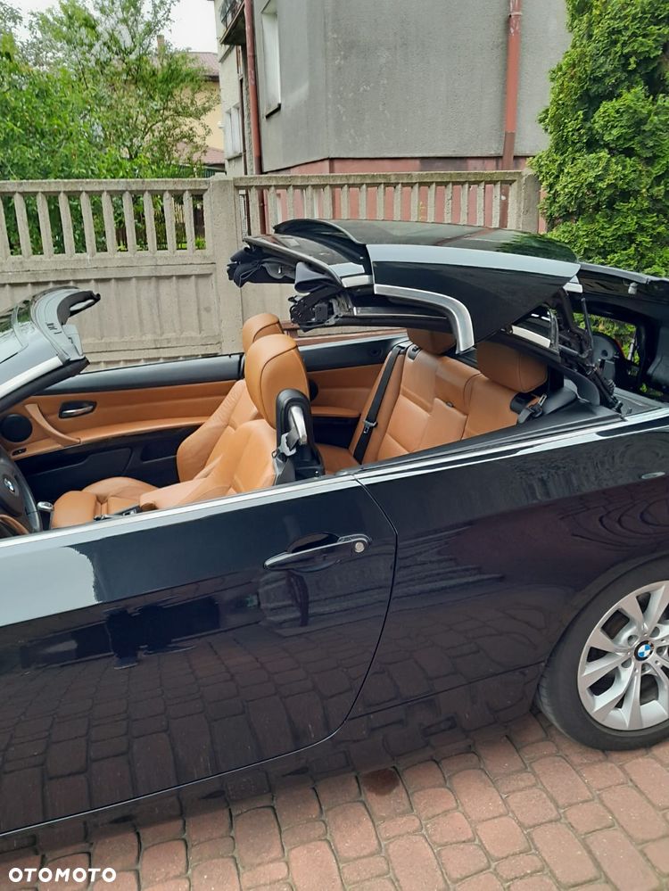 BMW Seria 3 320i - 11