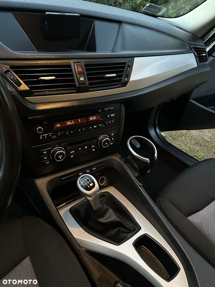 BMW X1 xDrive18d - 10
