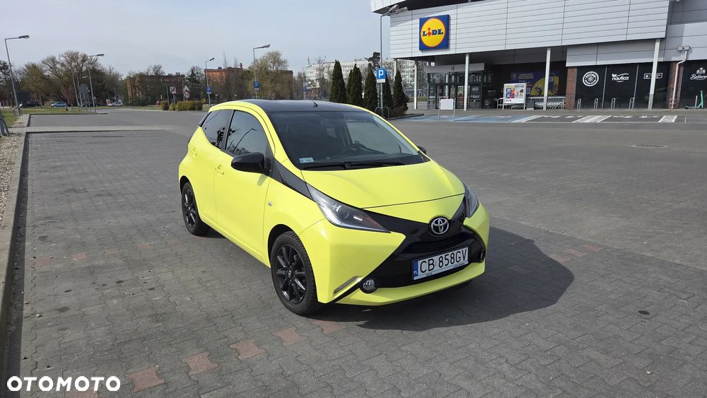 Toyota Aygo x-cite - 13