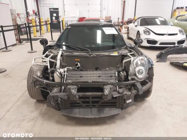 Alfa Romeo 4C 1750 TBi TCT - 11