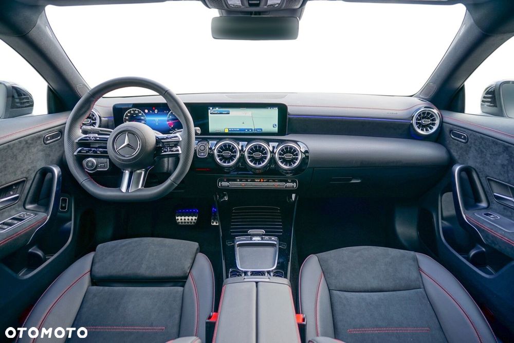 Mercedes-Benz CLA - 6