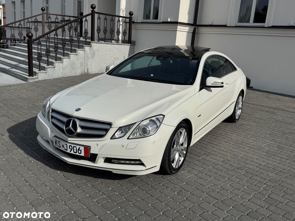 Mercedes-Benz Klasa E 220 (BlueTEC) d Coupe 9G-TRONIC - 3