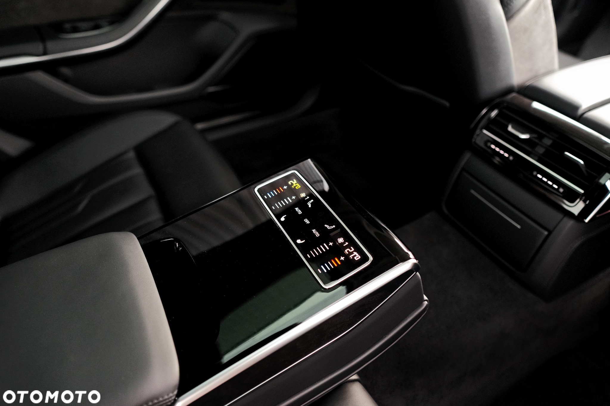 Audi A8 L 55 TFSI quattro tiptronic - 20