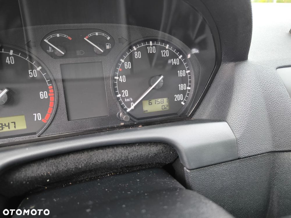 Skoda Fabia 1.4 16V Comfort - 19