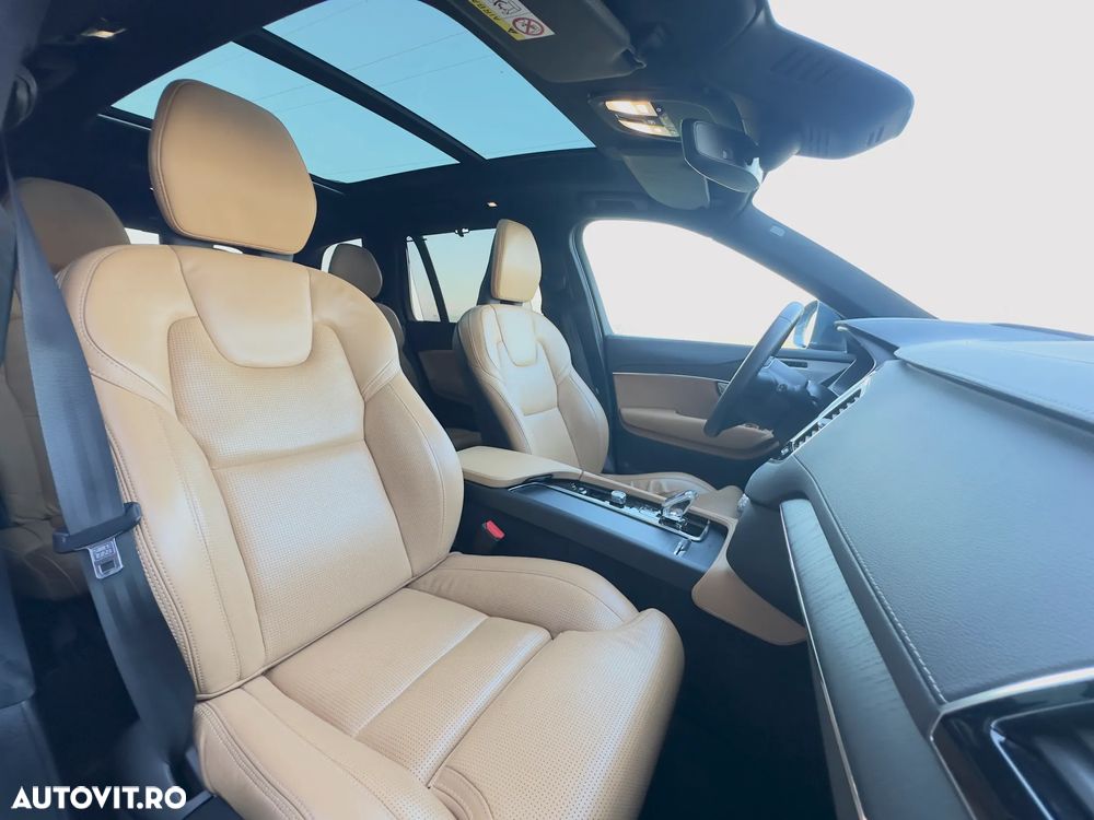 Volvo XC 90 T8 AWD Recharge Geartronic Inscription Edition - 26