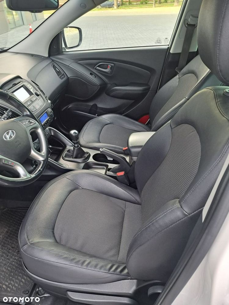 Hyundai ix35 2.0 CRDi 4WD Premium - 18