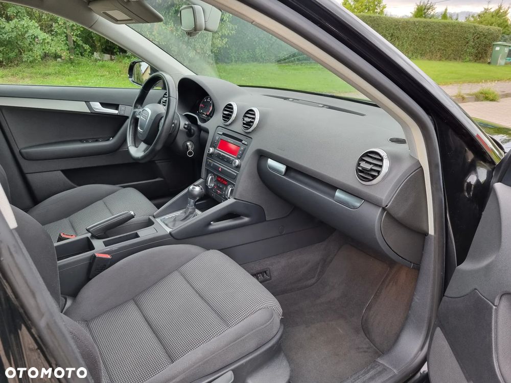 Audi A3 Sportback 2.0 TDI DPF Ambition S tronic - 10