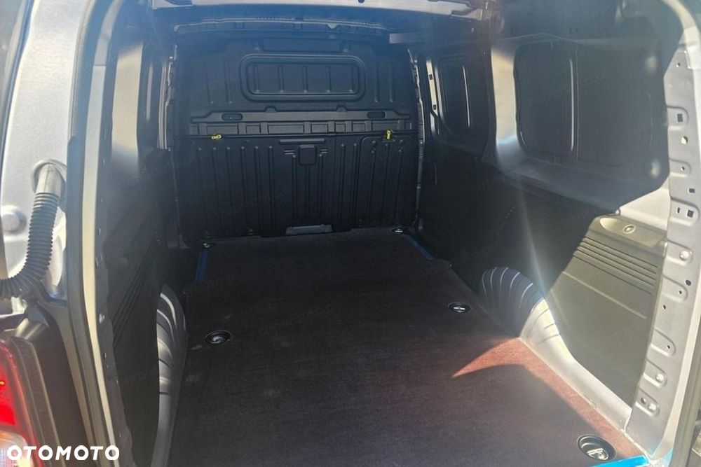 Opel Combo Van L2H1 EAT8 1.5 130KM - 19