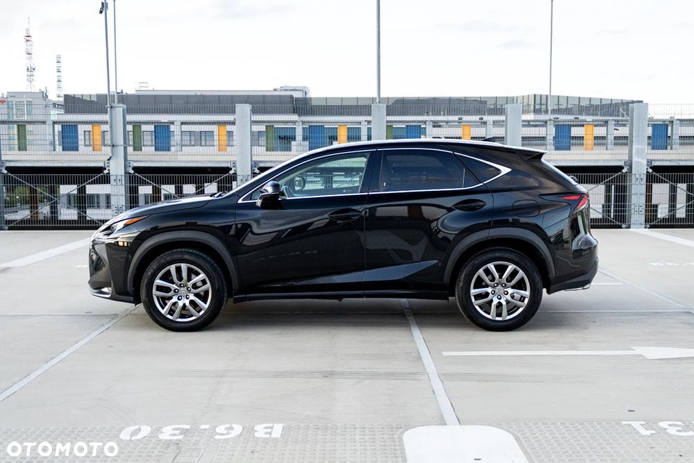 Lexus NX 200t Comfort AWD - 8