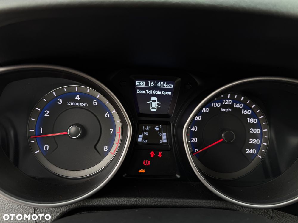 Hyundai i30 - 23