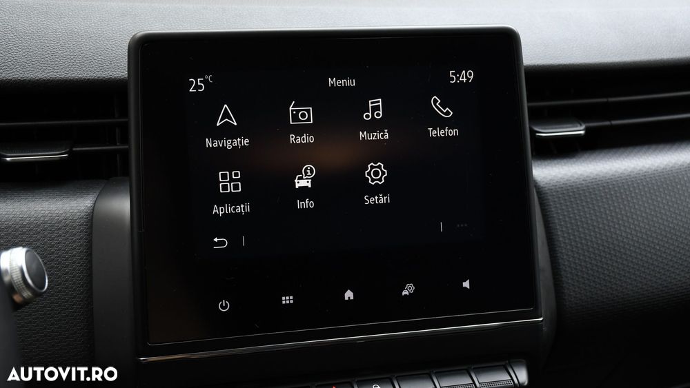 Renault Clio E-TECH 140 BUSINESS EDITION - 18