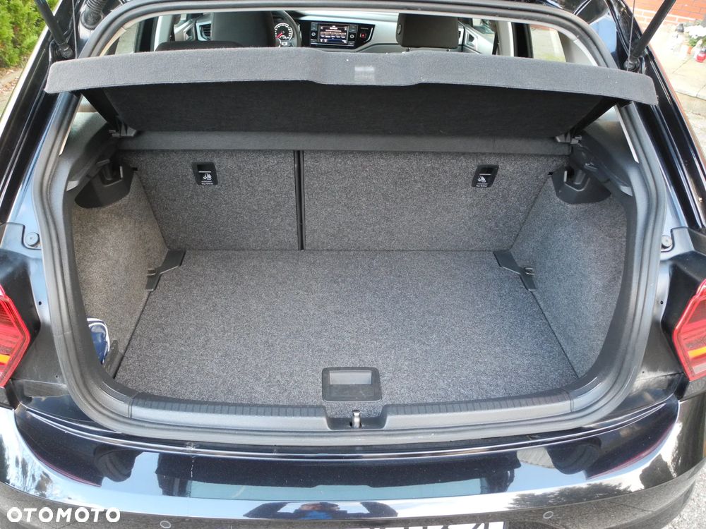 Volkswagen Polo - 19