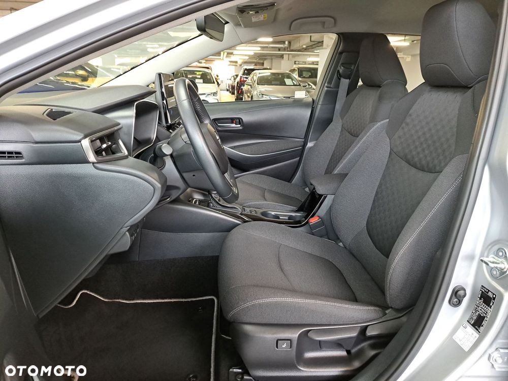 Toyota Corolla 1.8 Hybrid Comfort - 12