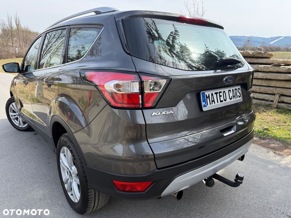 Ford Kuga - 27