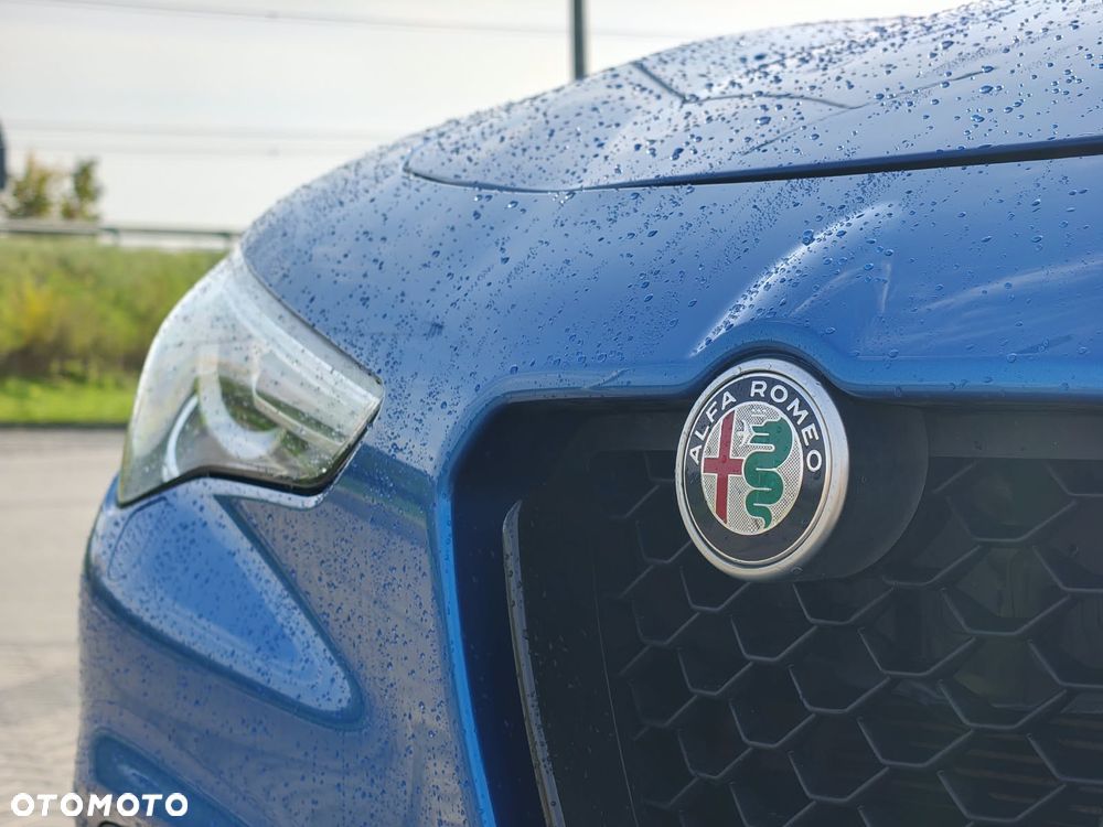 Alfa Romeo Stelvio 2.0 Turbo Veloce TI Q4 - 17