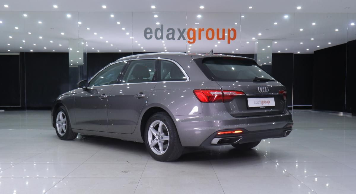 Audi A4 Avant 35 TDI S tronic - 4