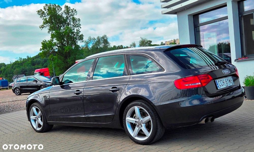 Audi A4 Avant - 4