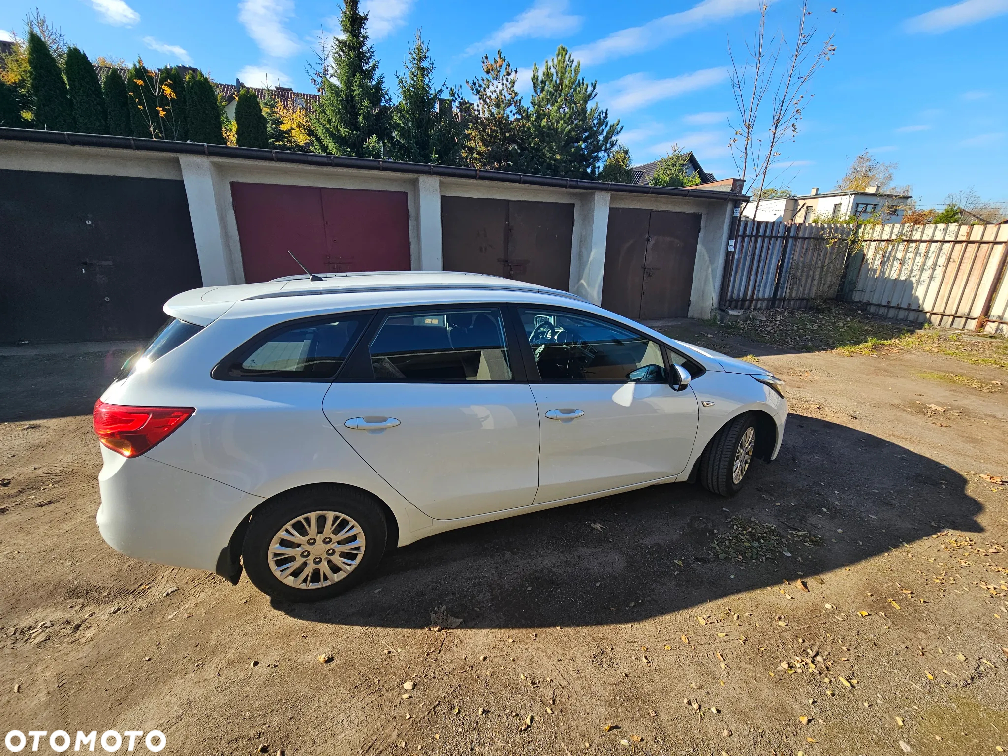 Kia Ceed - 8