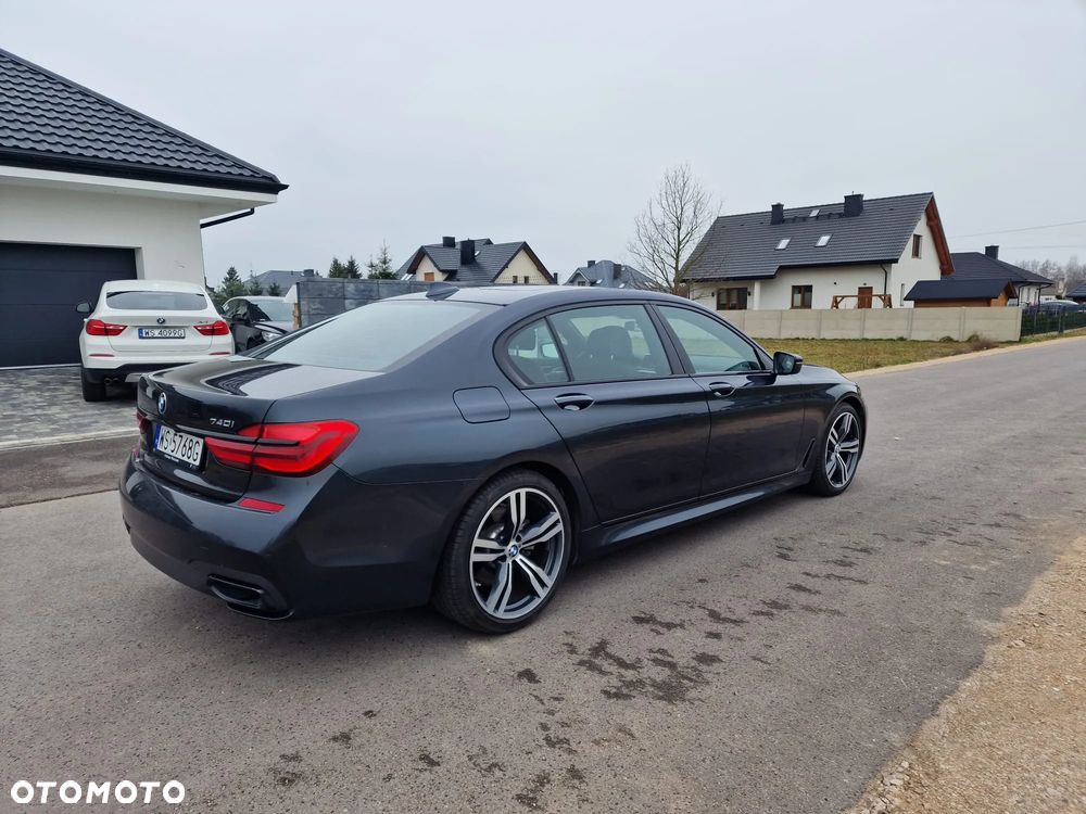 BMW Seria 7 ver-740li - 4