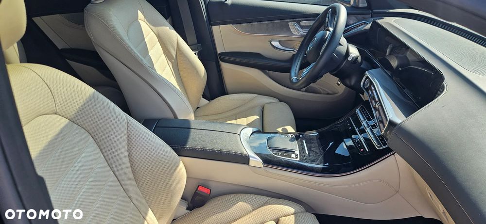 Mercedes-Benz EQC 400 4Matic AMG Line - 10