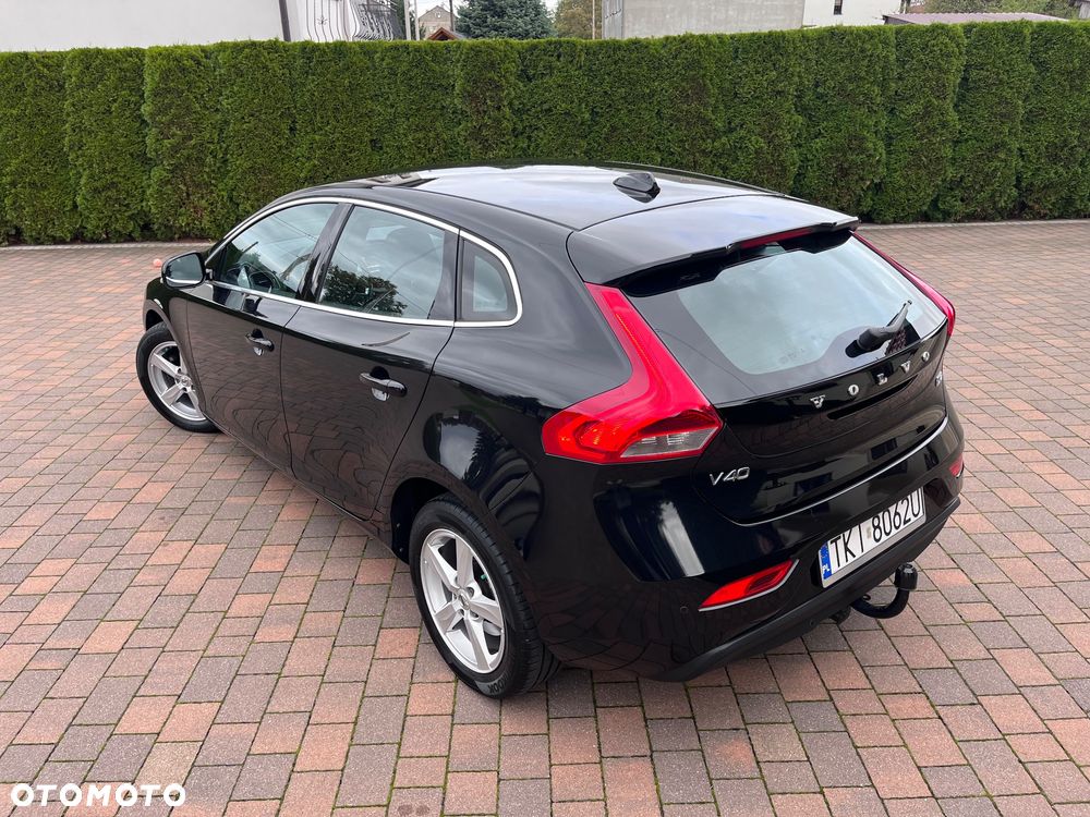 Volvo V40 D2 Momentum - 37