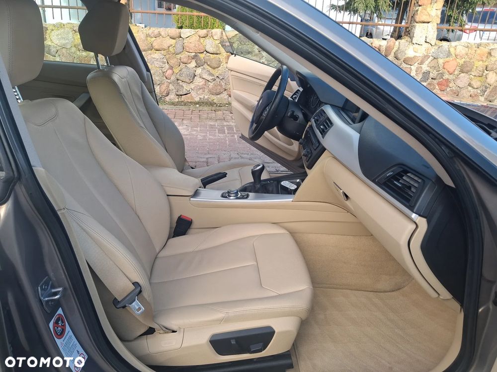 BMW 3GT 318d Luxury Line - 7