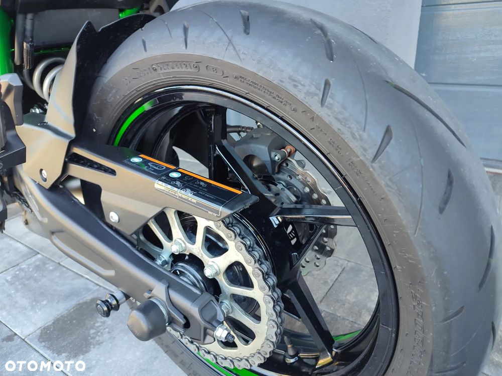 Kawasaki Z 650 - 25