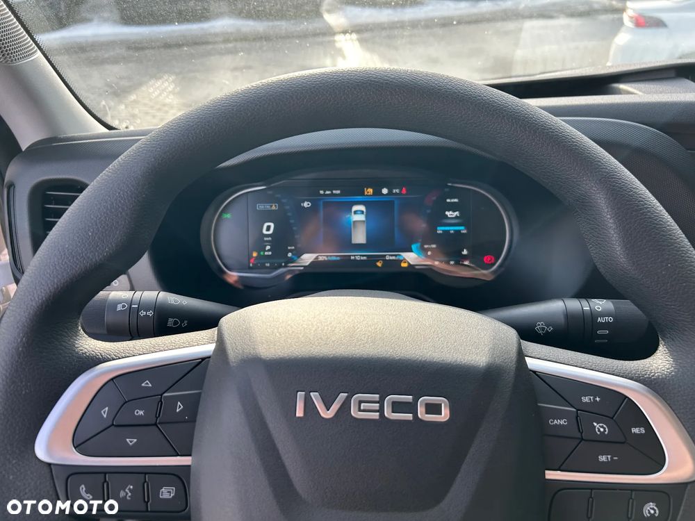 Iveco 35S18HA8, podwozie - 5