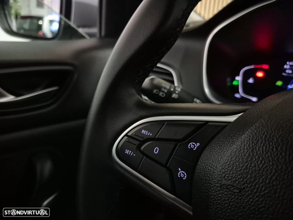 Renault Mégane Sport Tourer BLUE dCi 115 LIMITED - 11