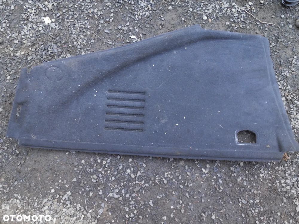 BOCZEK BAGAŻNIKA TAPICERKA LEWA AUDI TT 8J - 1
