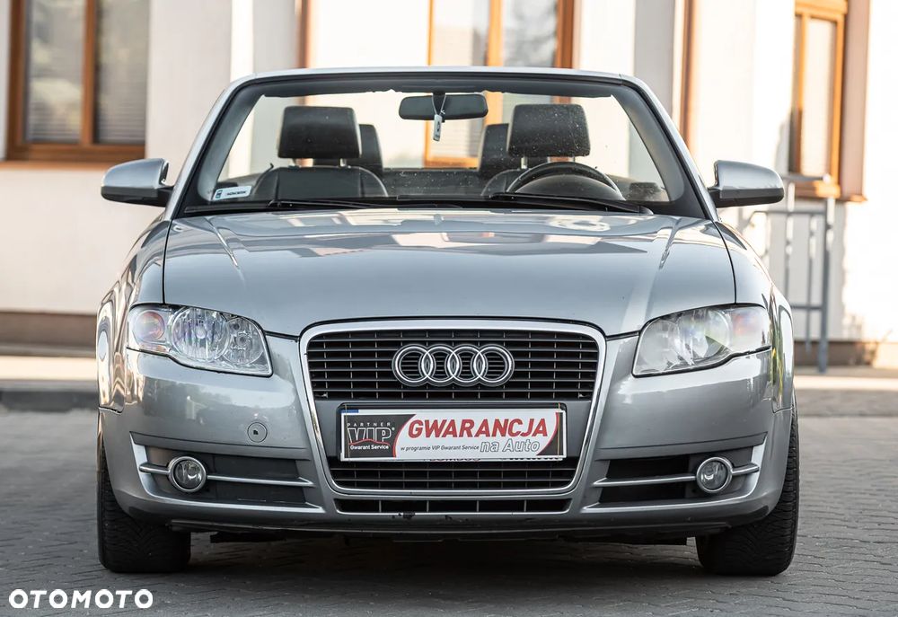 Audi A4 Cabrio 1.8 T - 12