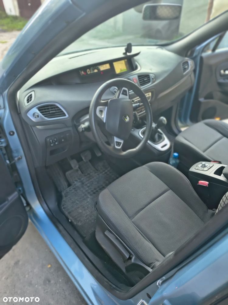 Renault Scenic 1.5 dCi Luxe Expression - 14