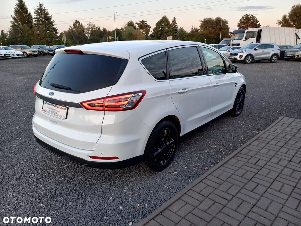 Ford S-Max 2.0 TDCi Titanium PowerShift - 7