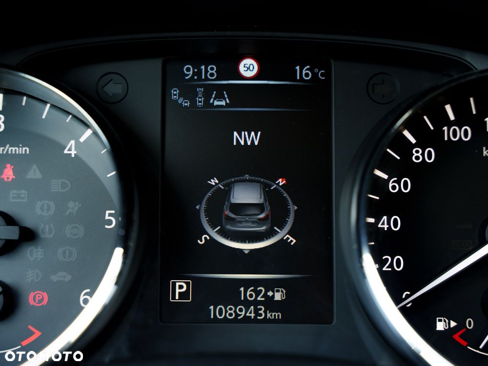 Nissan Qashqai 1.6 dCi Xtronic TEKNA+ - 25