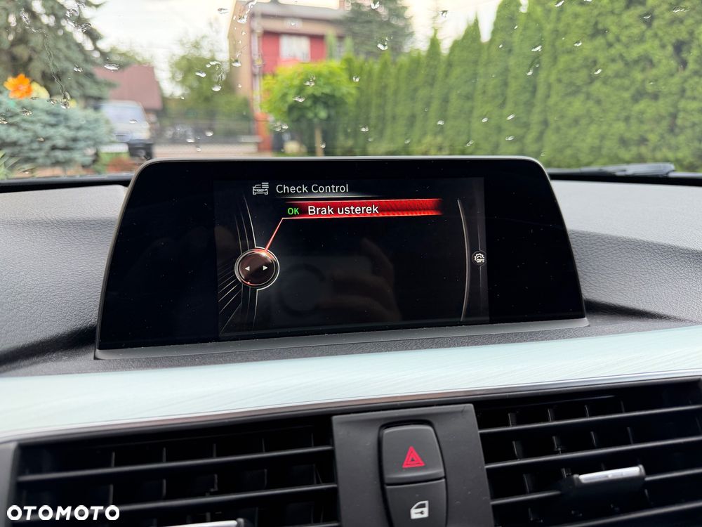 BMW Seria 3 320d Efficient Dynamics Edition Advantage - 29