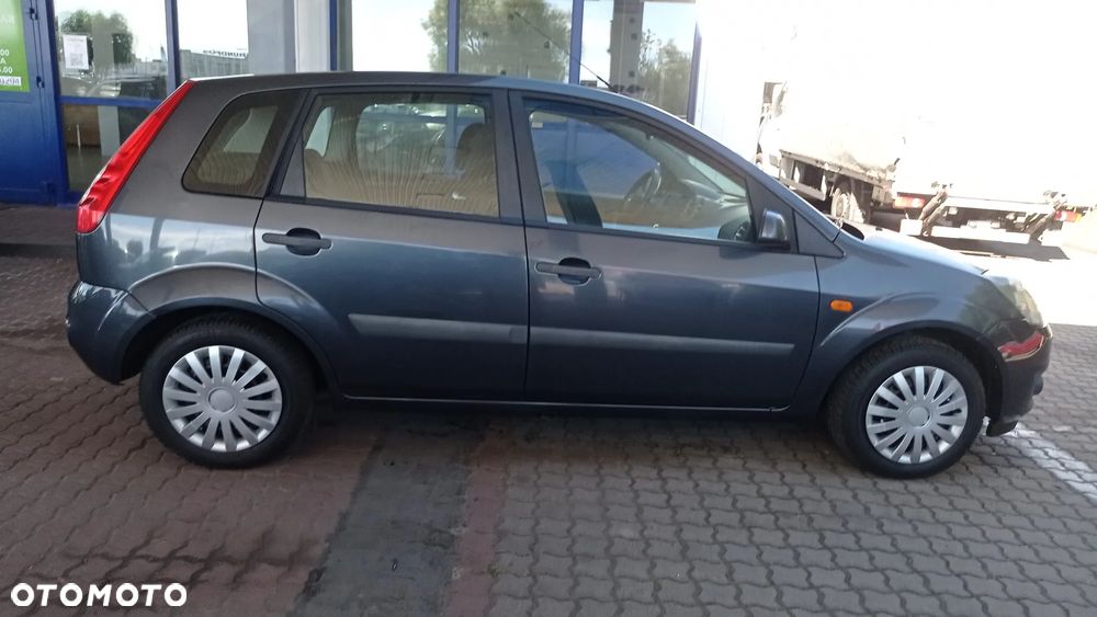 Ford Fiesta 1.4 Silver Magic - 10