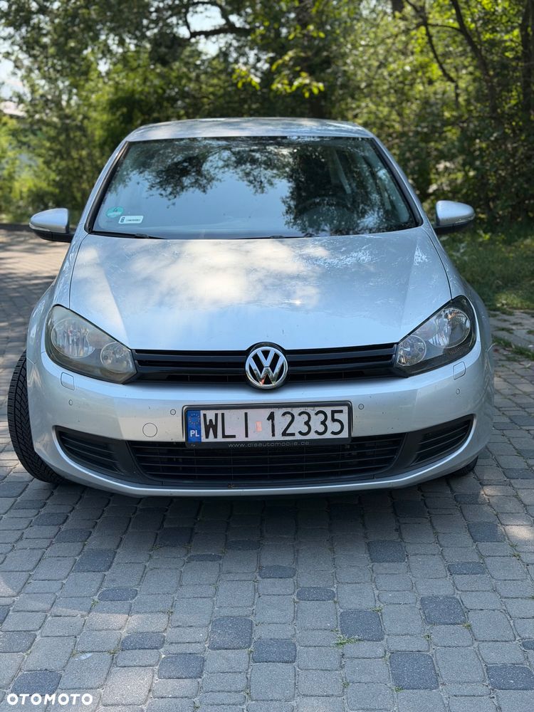 Volkswagen Golf - 1