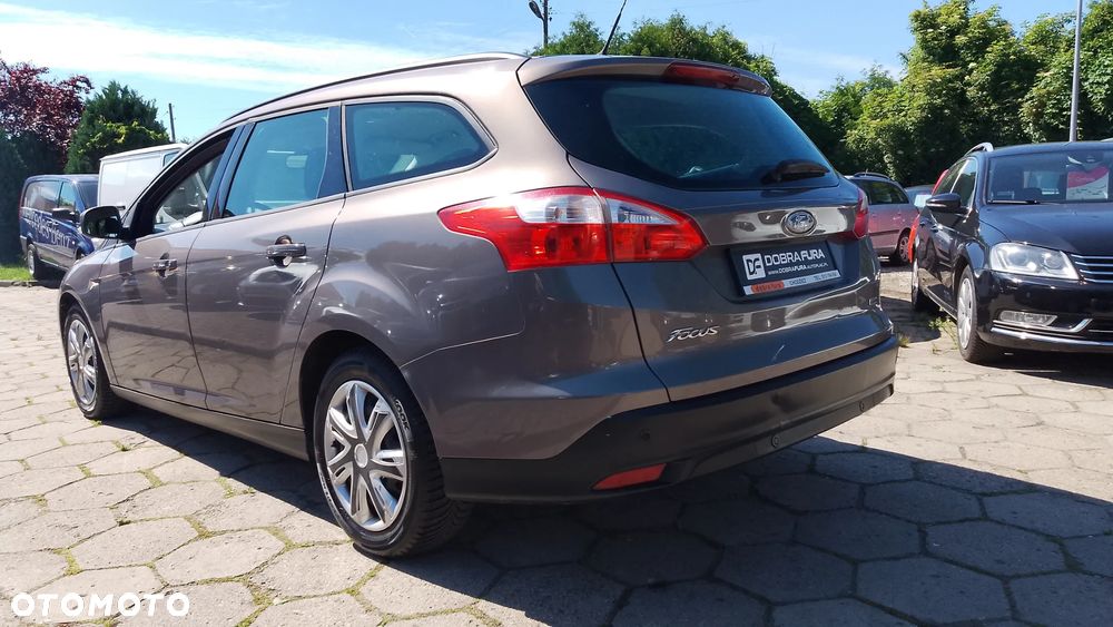 Ford Focus 1.0 EcoBoost Trend Sport - 37