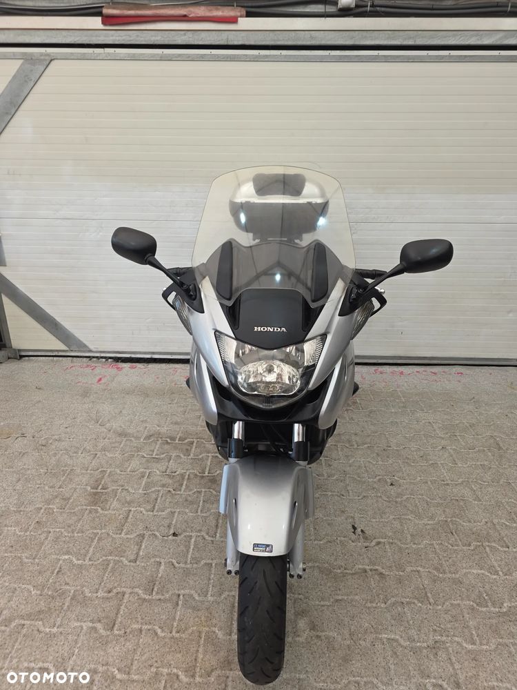Honda NTV - 10