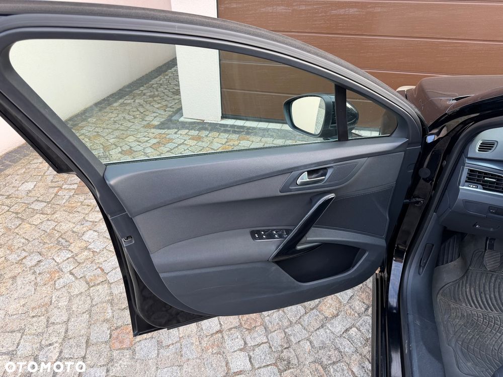 Peugeot 508 155 THP Active - 11