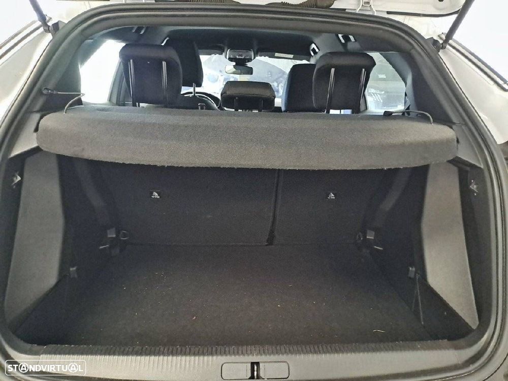 Peugeot 2008 1.2 PureTech Active - 6