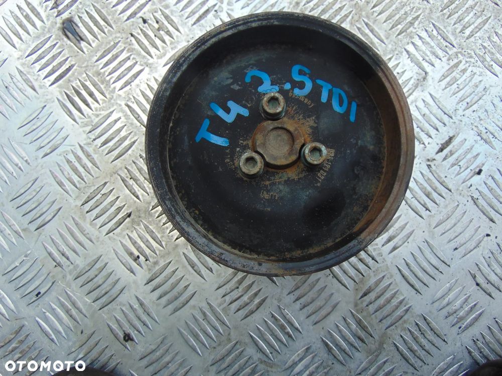 Pompa oleju T4 2,5 TDI