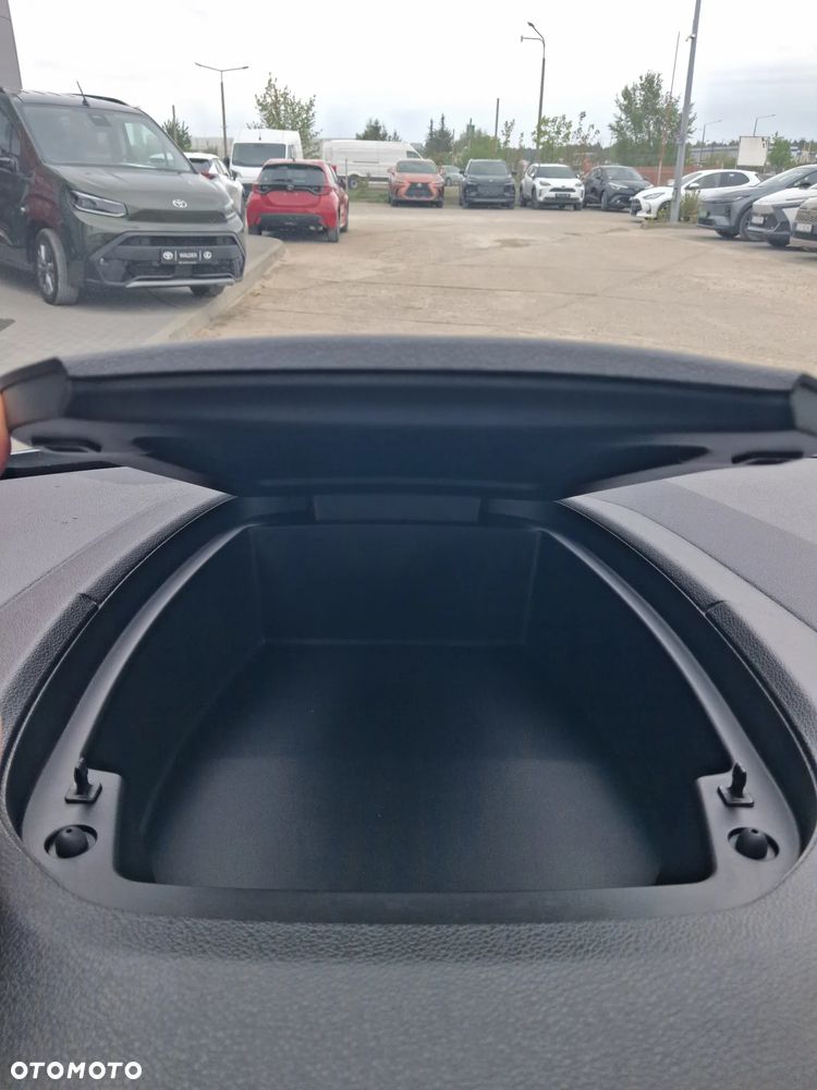 Toyota Proace City - 18