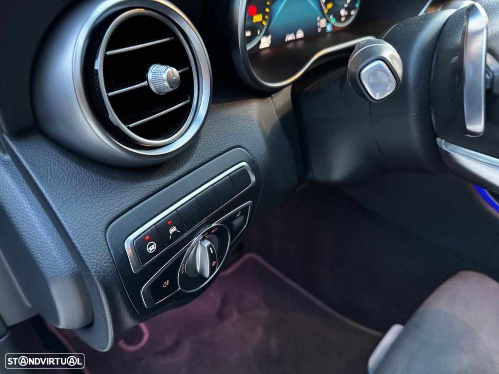 Mercedes-Benz C 300 de 9G-TRONIC AMG Line - 21
