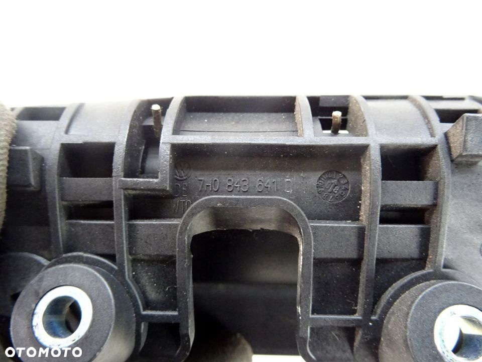 KLAMKA DRZWI PRZESUWNYCH LEWA VW TRANSPORTER T5 - 8